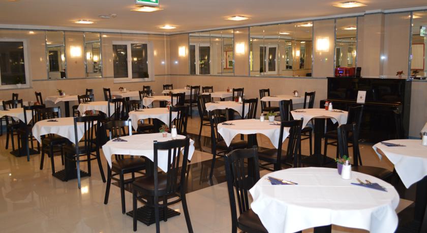 
Hotel Asperner Löwe
