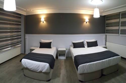 Фото 
Eves Home Suites
