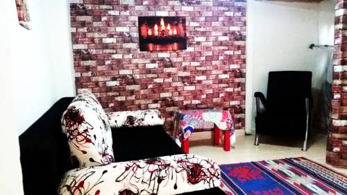 Фото 
The Old Times Guest House
