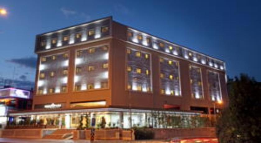 Фото 
Euro Park Hotel
