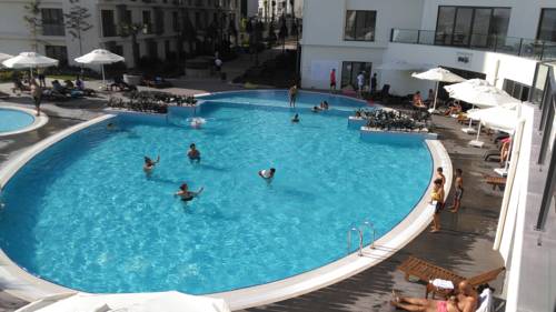 Фото 
House Apartments 2
