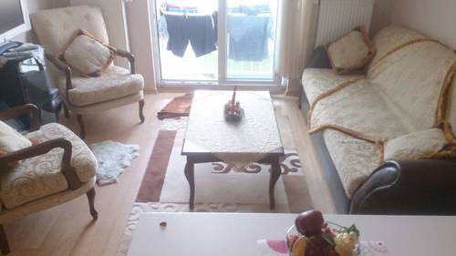 Фото 
Osama Apartments
