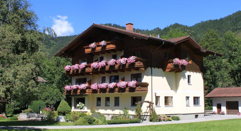 
Hotel Waldheim KG
