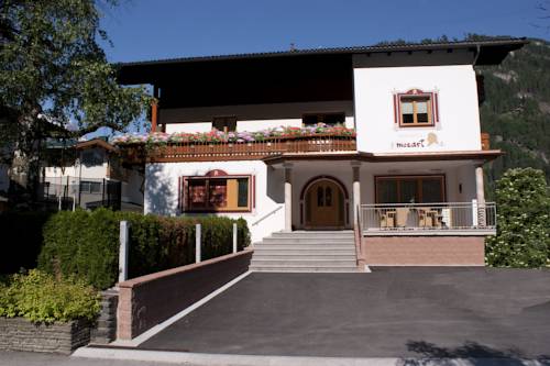 
Hotel Olympia & Herbs
