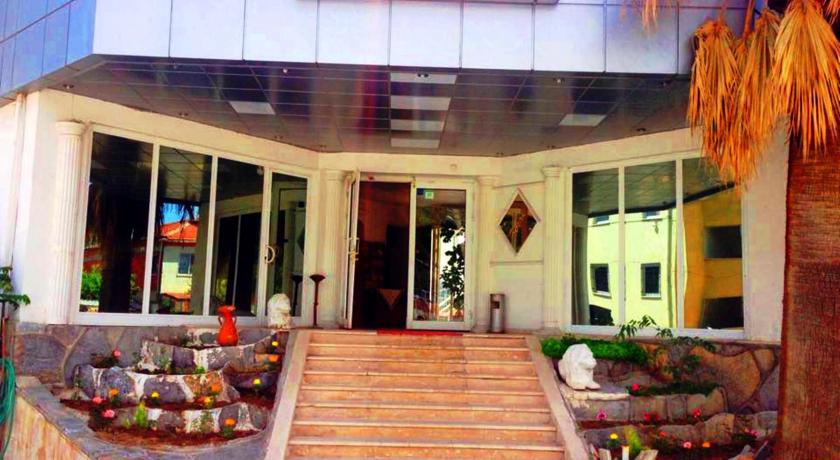 
Kocak Hotel
