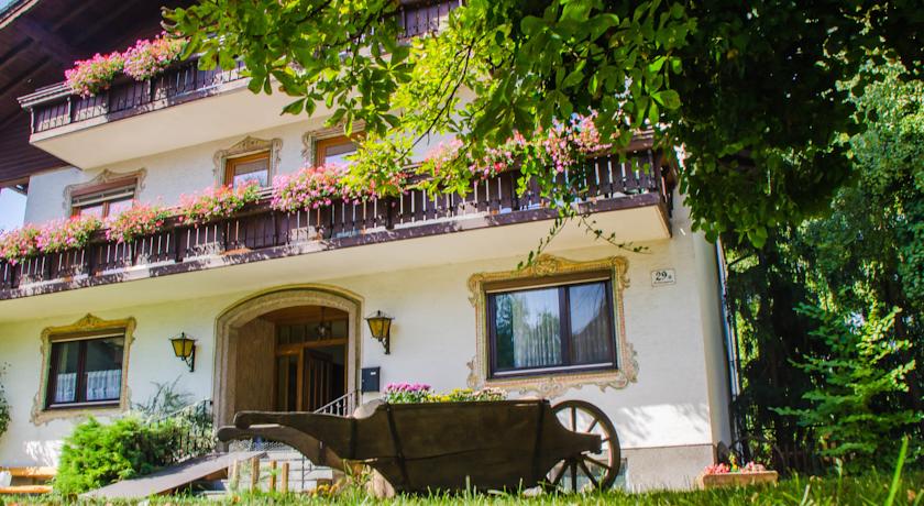 Фото 
Apartments Obernosterer
