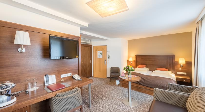 Фото 
Hotel Victoria Kaprun
