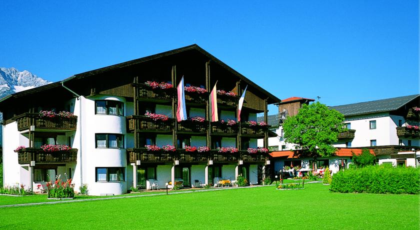 Фото 
Bad Gastein Holiday Apartments
