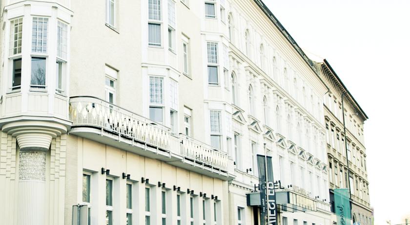 
Pension Tennisweber

