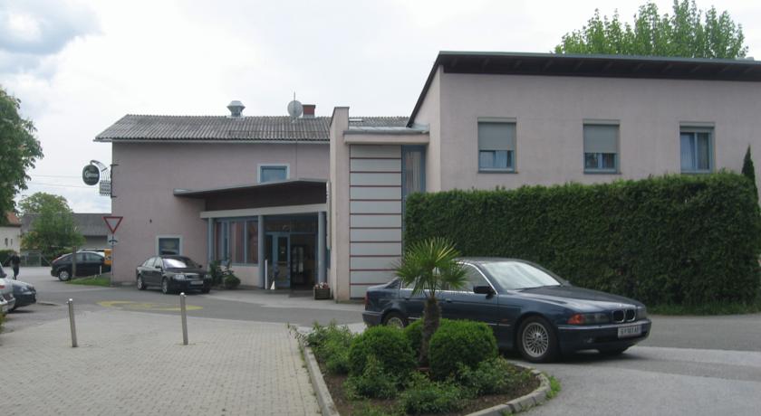 Фото 
Roseland Corp Hotel
