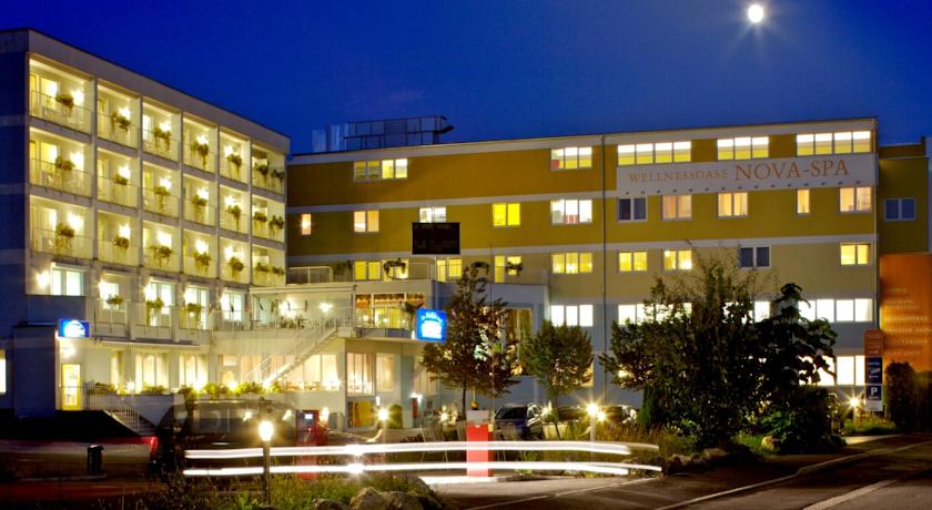 Фото 
Huong Sen Hotel
