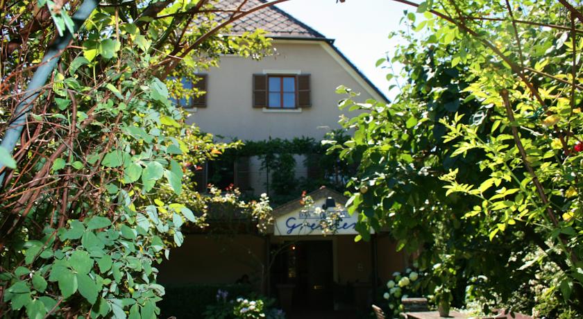 Фото 
First Hotel
