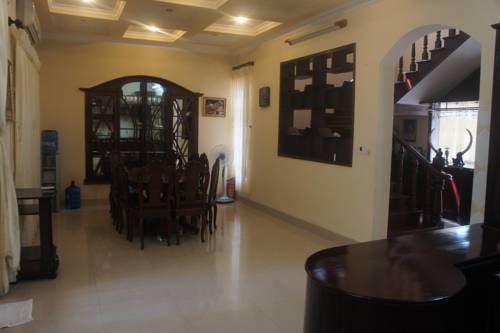 Фото 
Amis Hotel
