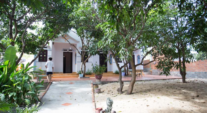 Фото 
Monkey Island Cruise
