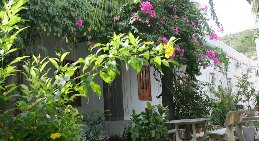 Фото 
Oriental Sails
