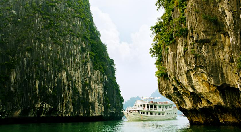 Фото 
Ngan Ha Hotel
