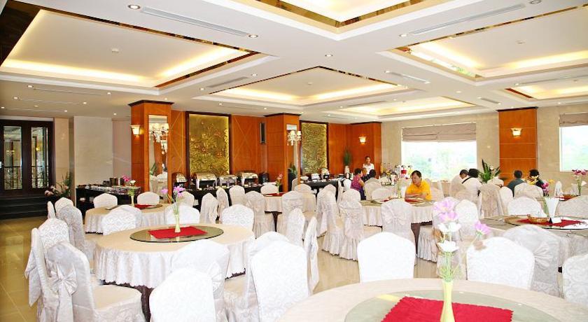 
Truc Xanh Hotel
