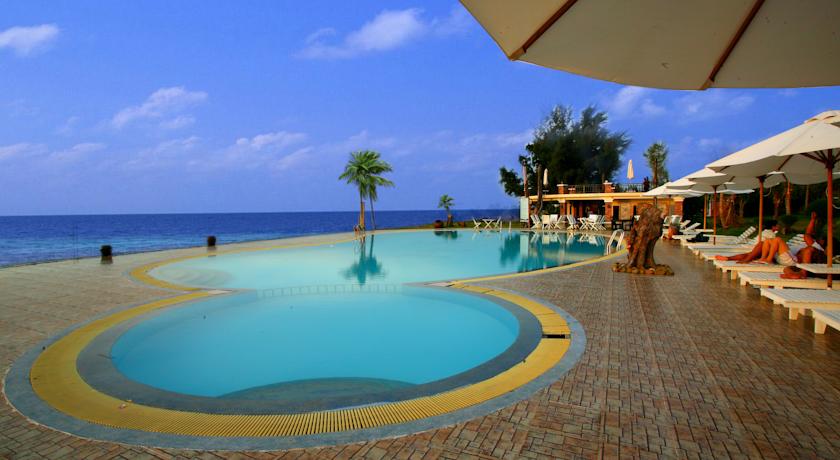 
An Lam Ninh Van Bay Villas
