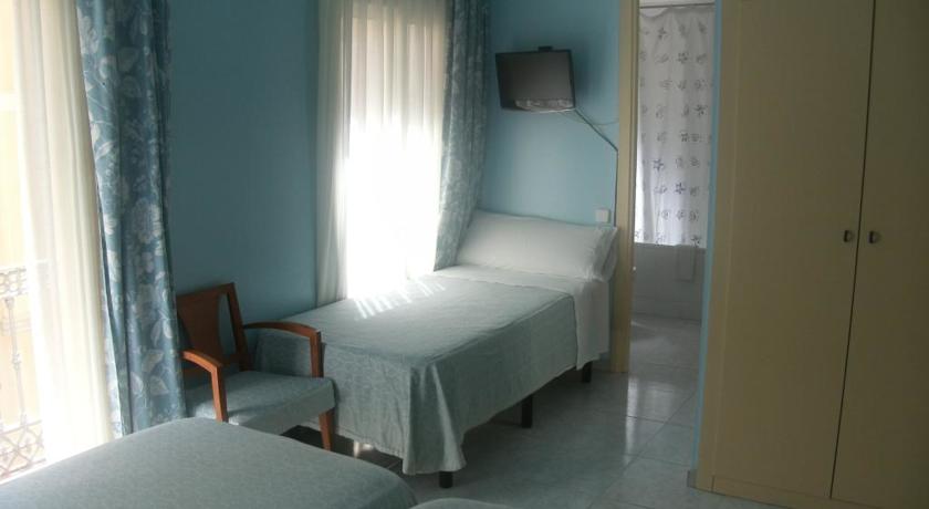 Фото 
Iberostar Las Letras Gran Via
