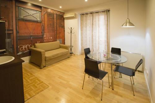 Фото 
Urbanliving Liborio
