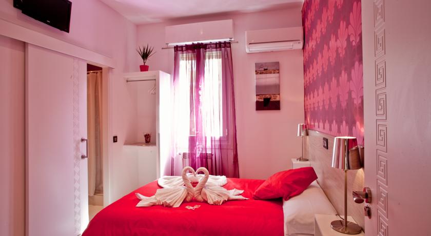 Фото 
Apartamentos Pinar Malaga Centro
