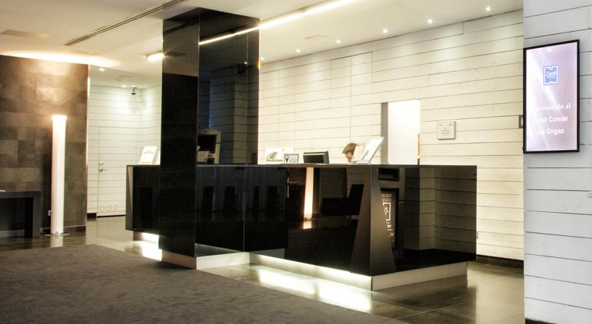 Фото 
Livin4Malaga Suites Superior
