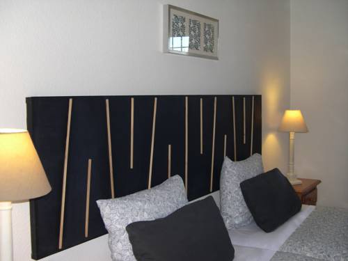 Фото 
Mimosas Suites Banús
