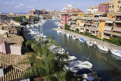 Фото 
Hotel Fernando III
