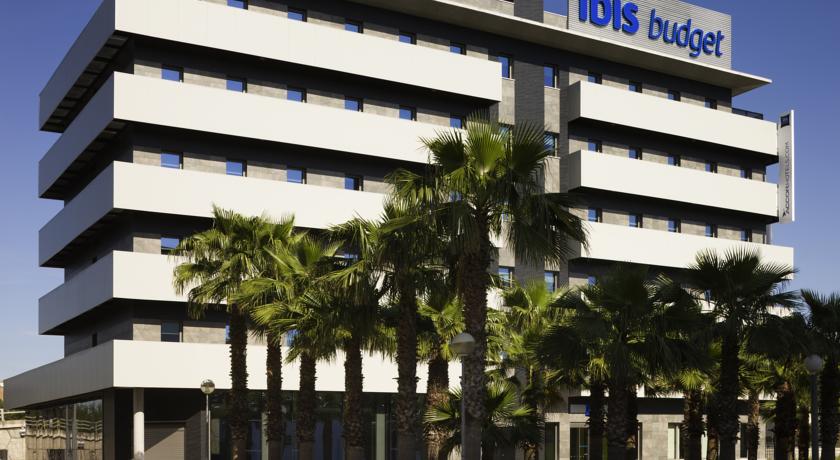 Фото 
Aparthotel Ona Novelty
