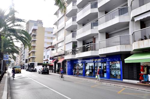 Фото 
Hotel Casa 1800 Granada
