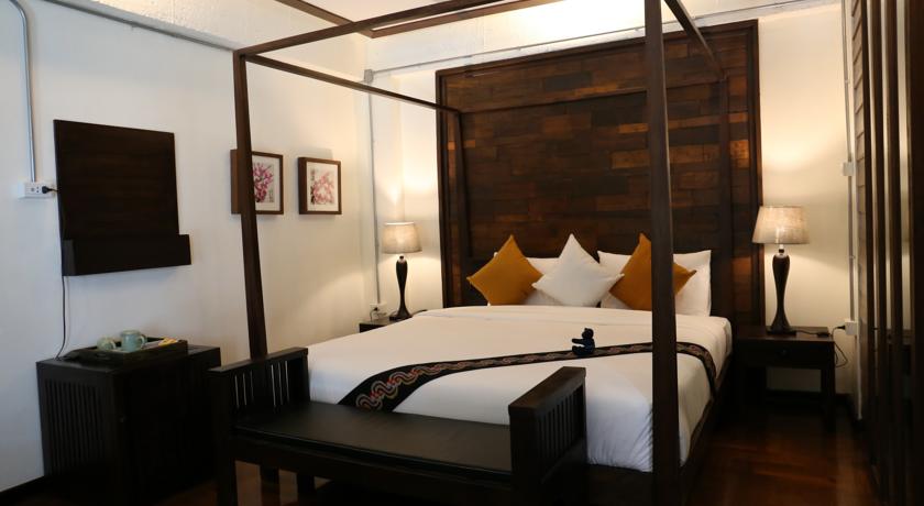 
Kampaeng Ngam Hotel
