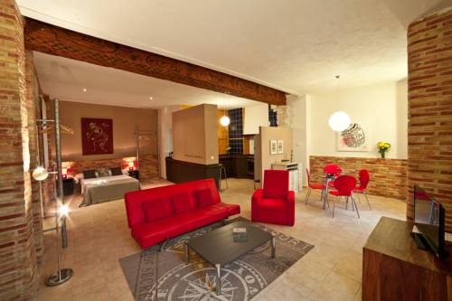 Фото 
Apartamentos FyM
