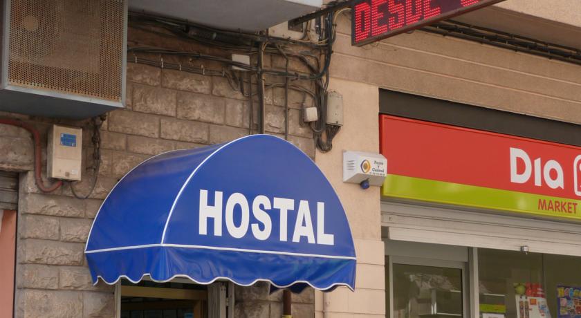 Фото 
Hostal Las Nieves
