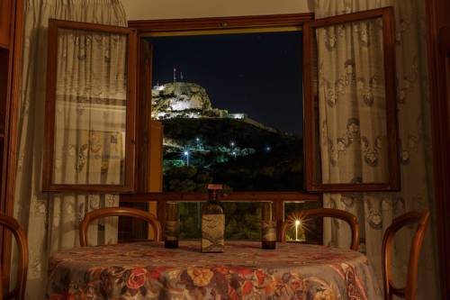 Фото 
The Lovely House
