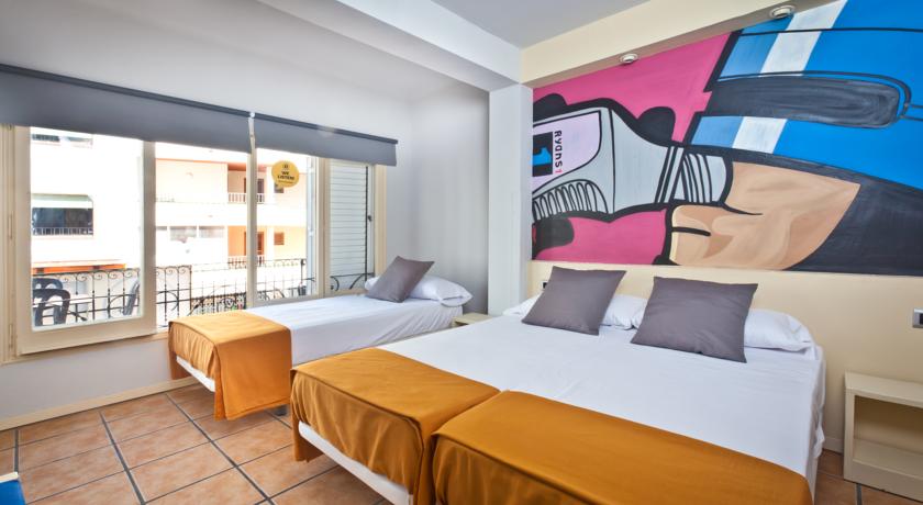 Фото 
Duplex Apartment in Edificio Altemar
