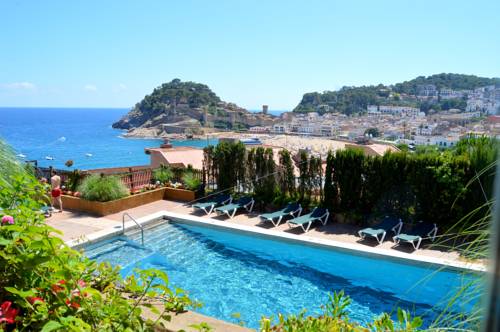 Фото 
Hotel Diamante Suites
