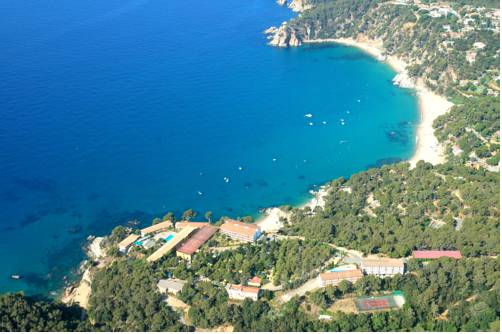 Фото 
Apartamentos La Carabela
