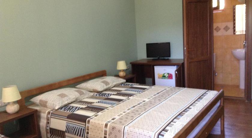 Фото 
Elena Apartment
