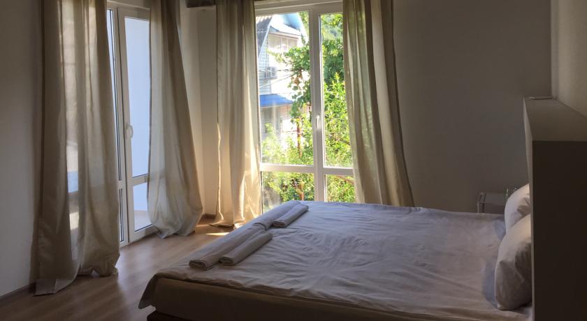 Фото 
Lilly Guest House
