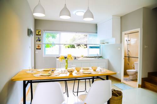 
Hipster Townhome
