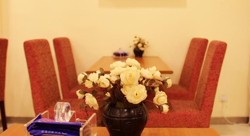 Фото 
The Langham, Shanghai, Xintiandi
