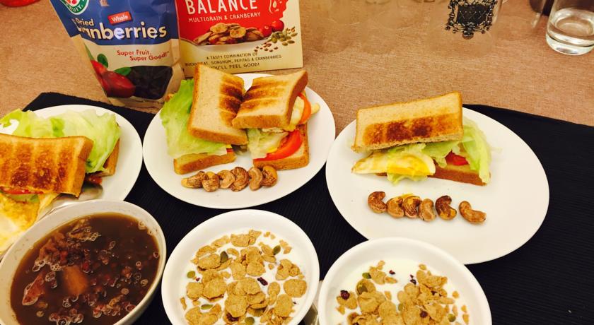 Фото 
Jing An Shangri-La, West Shanghai
