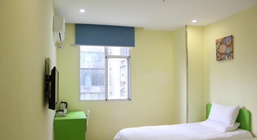 Фото 
Renaissance Shanghai Yangtze Hotel
