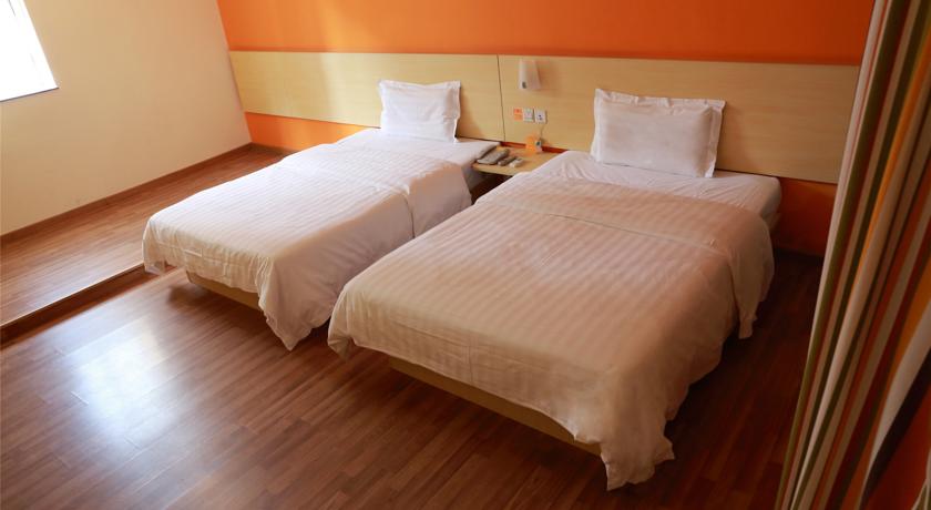 
Home Inn Guangzhou Middle Guangyuan Road Meibo City Xingfa Square
