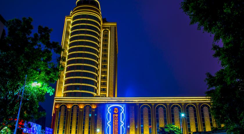 
Super 8 Hotel Guangzhou West Village (Metro Station Branch)
