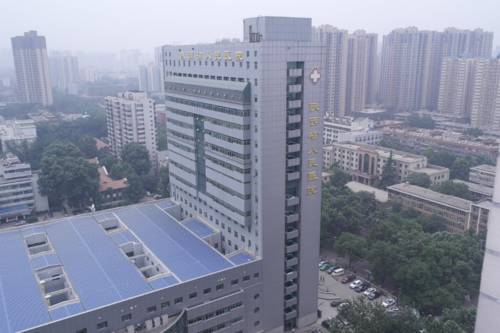 Фото 
Holiday Inn Qingdao City Center
