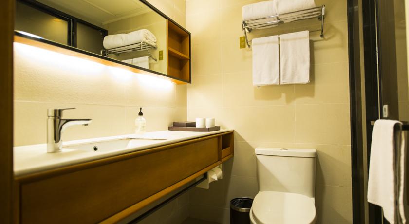 Фото 
Lejiaxuan All Suite Apartment - Qingdao Olympic Sailing Center Branch
