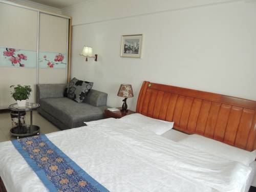 Фото 
The Castle Hotel
