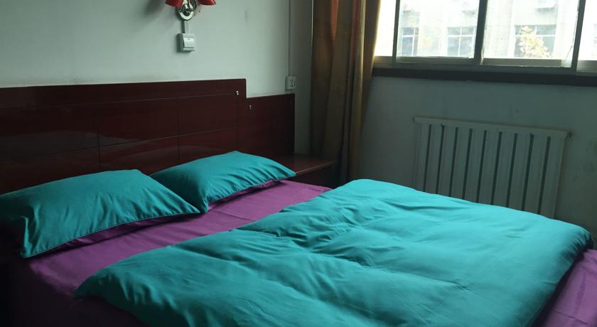 Фото 
Young-Hi Holiday Inn
