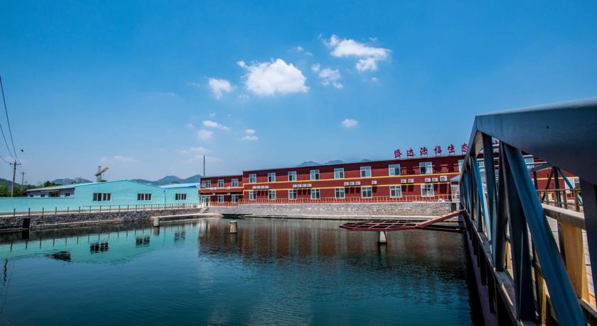 Фото 
Four Seasons Hotel Hangzhou at West Lake
